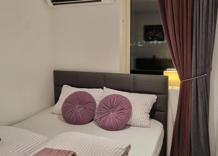 Apartment Near Center / Free P